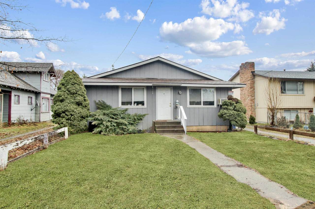 6028 Lacey St - Photo 1