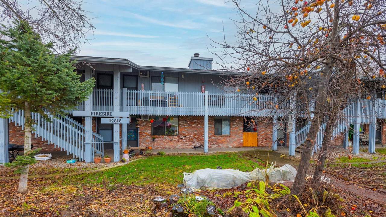 12816 Main Ave - Photo 1