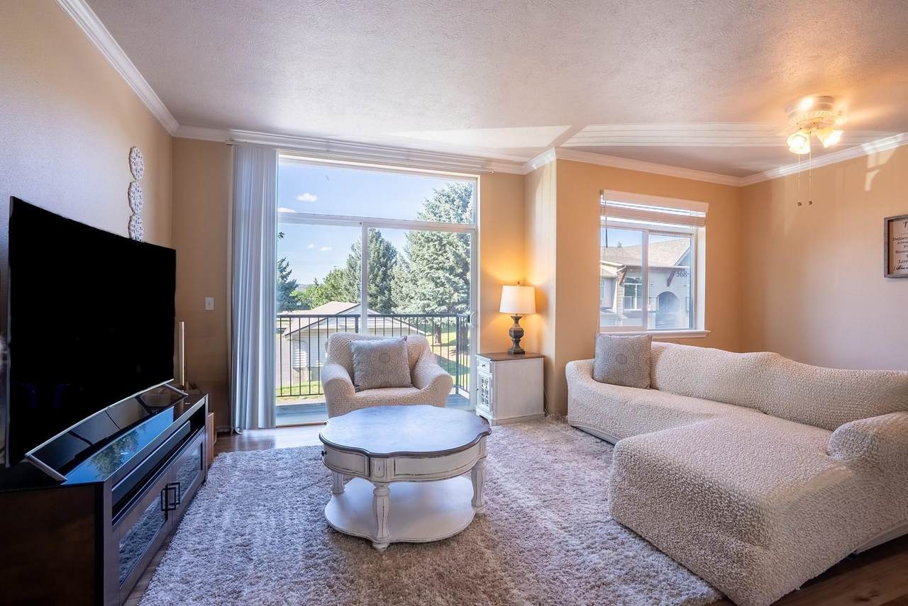 22855-Unit 352 Country Vista Dr - Photo 1