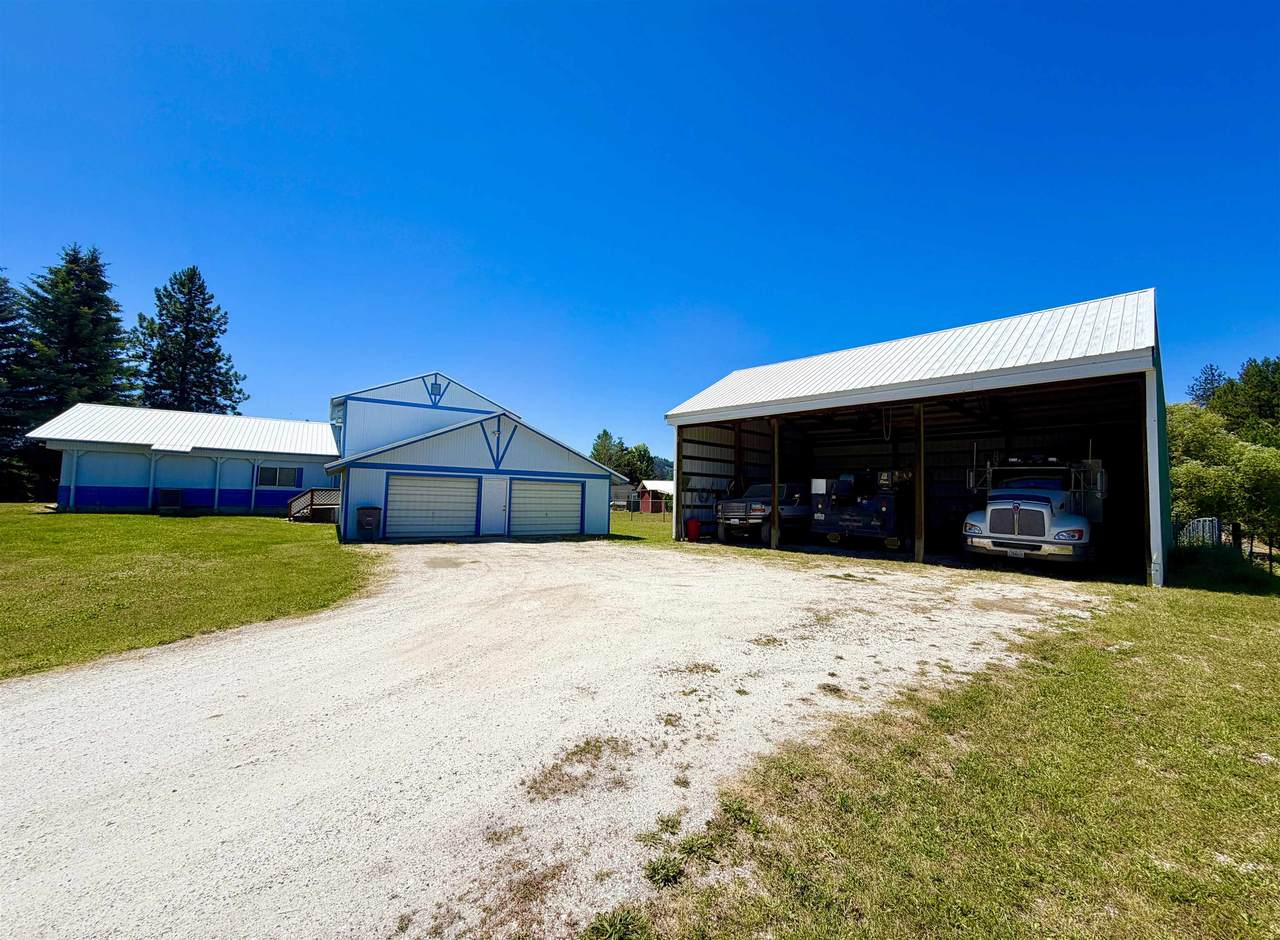 3359 Thompson Rd - Photo 1
