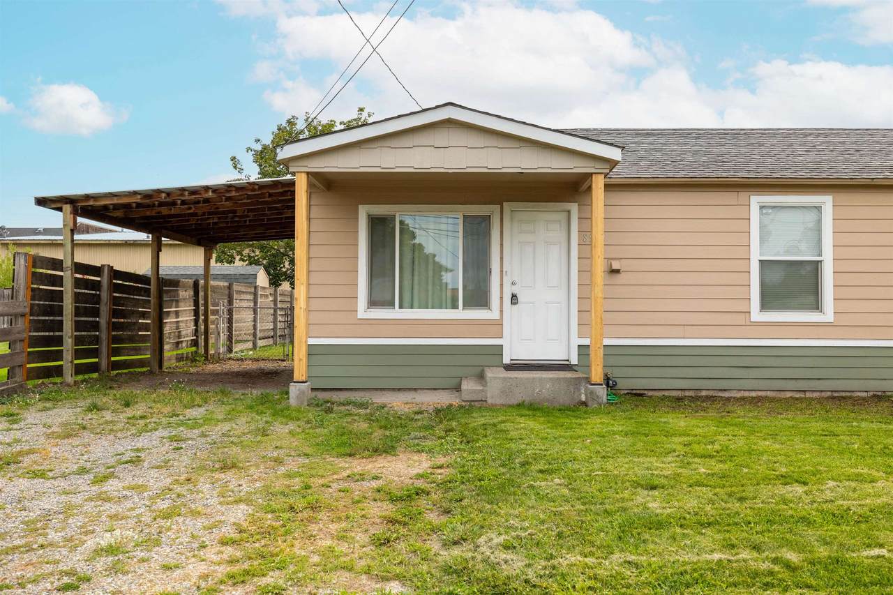 8908-8912 Main Ave - Photo 1