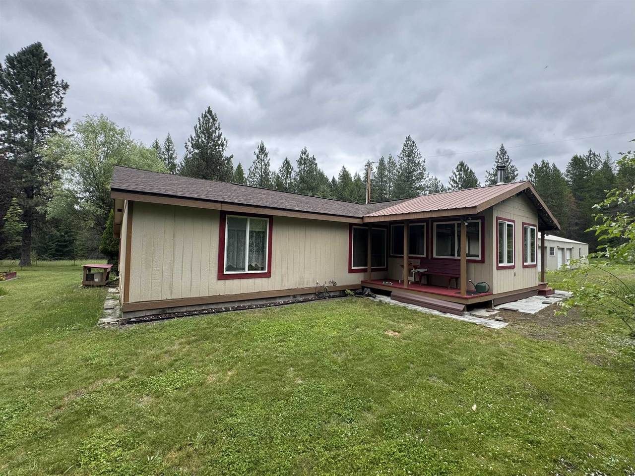 334 Sanham Ln - Photo 1