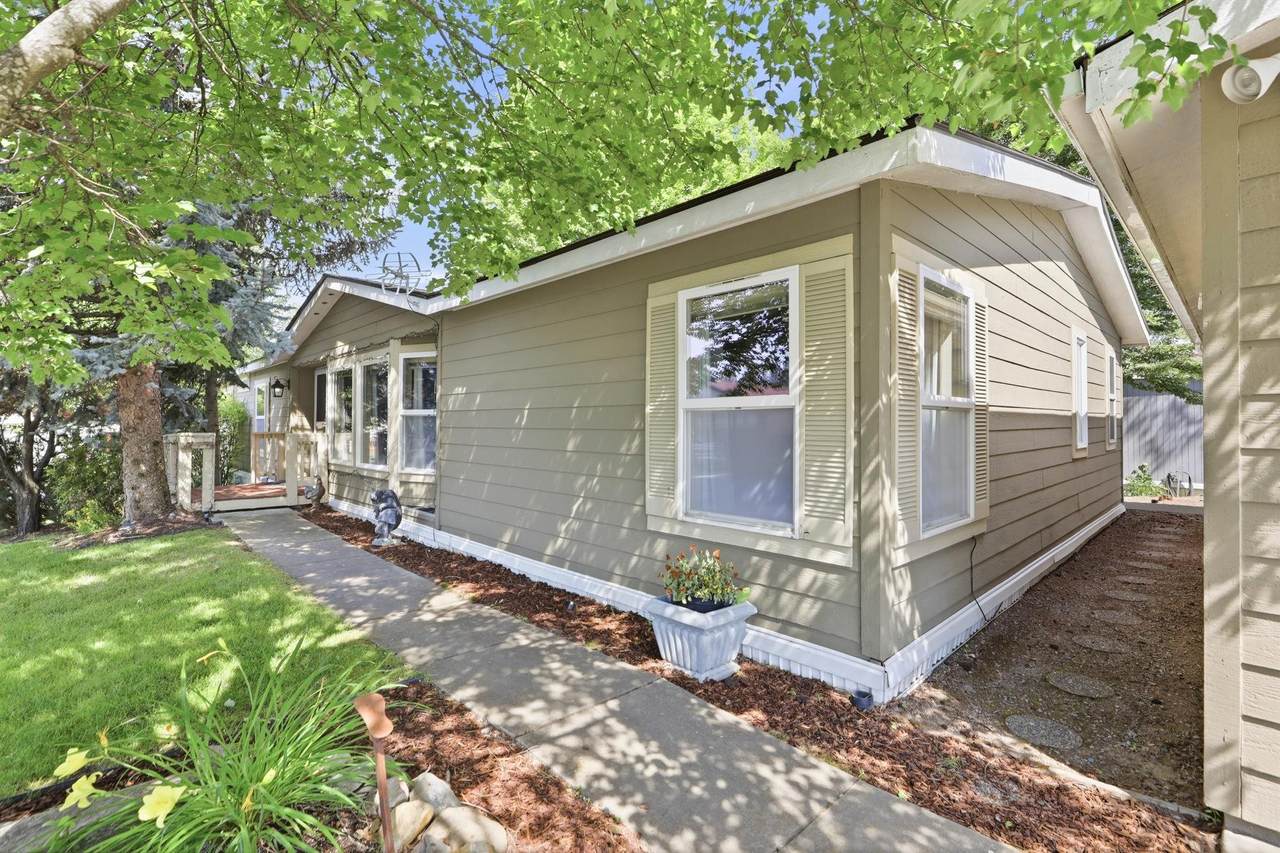 3215 Bull Run Ln - Photo 1