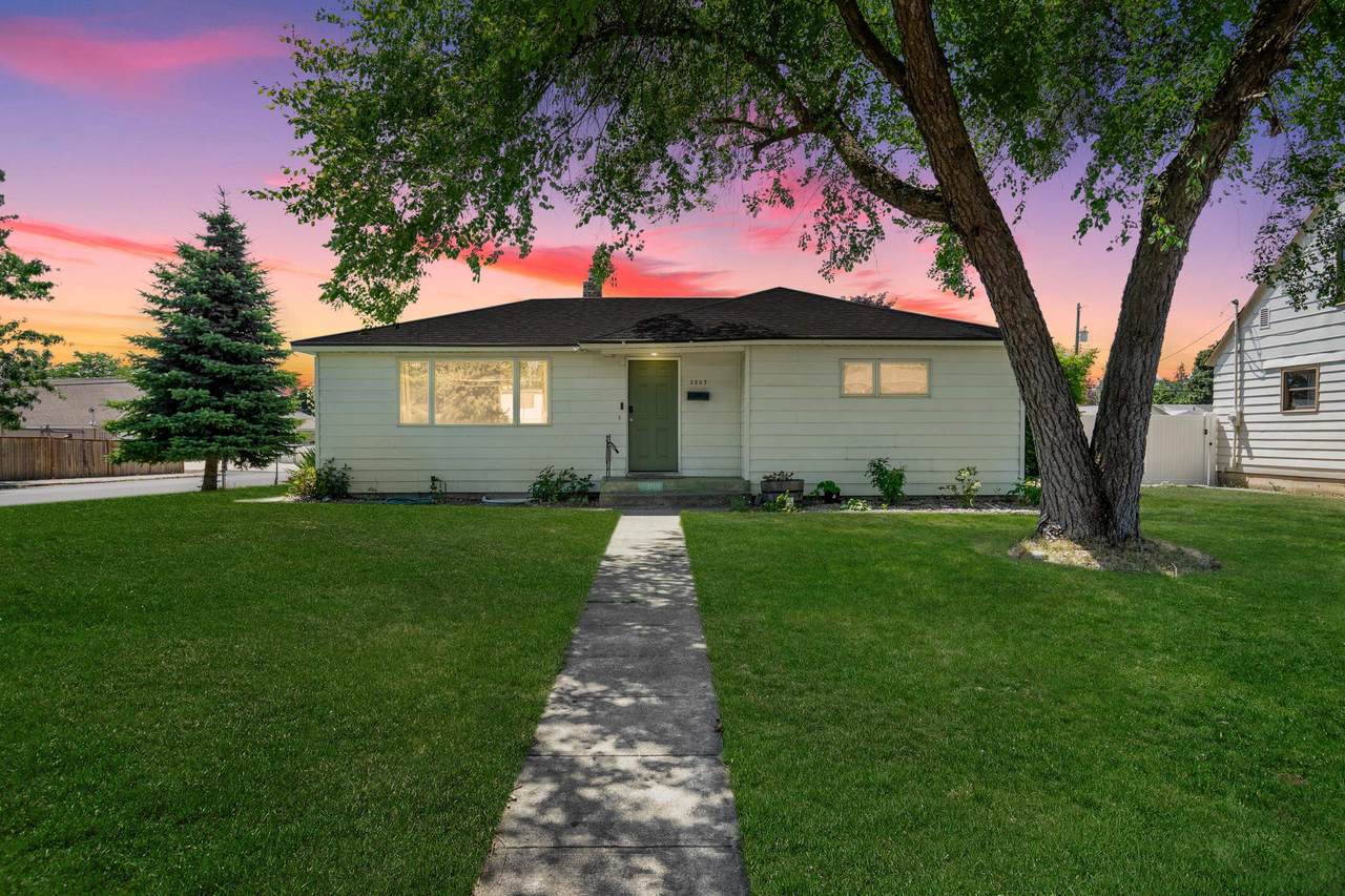2803 Sanson Ave - Photo 1