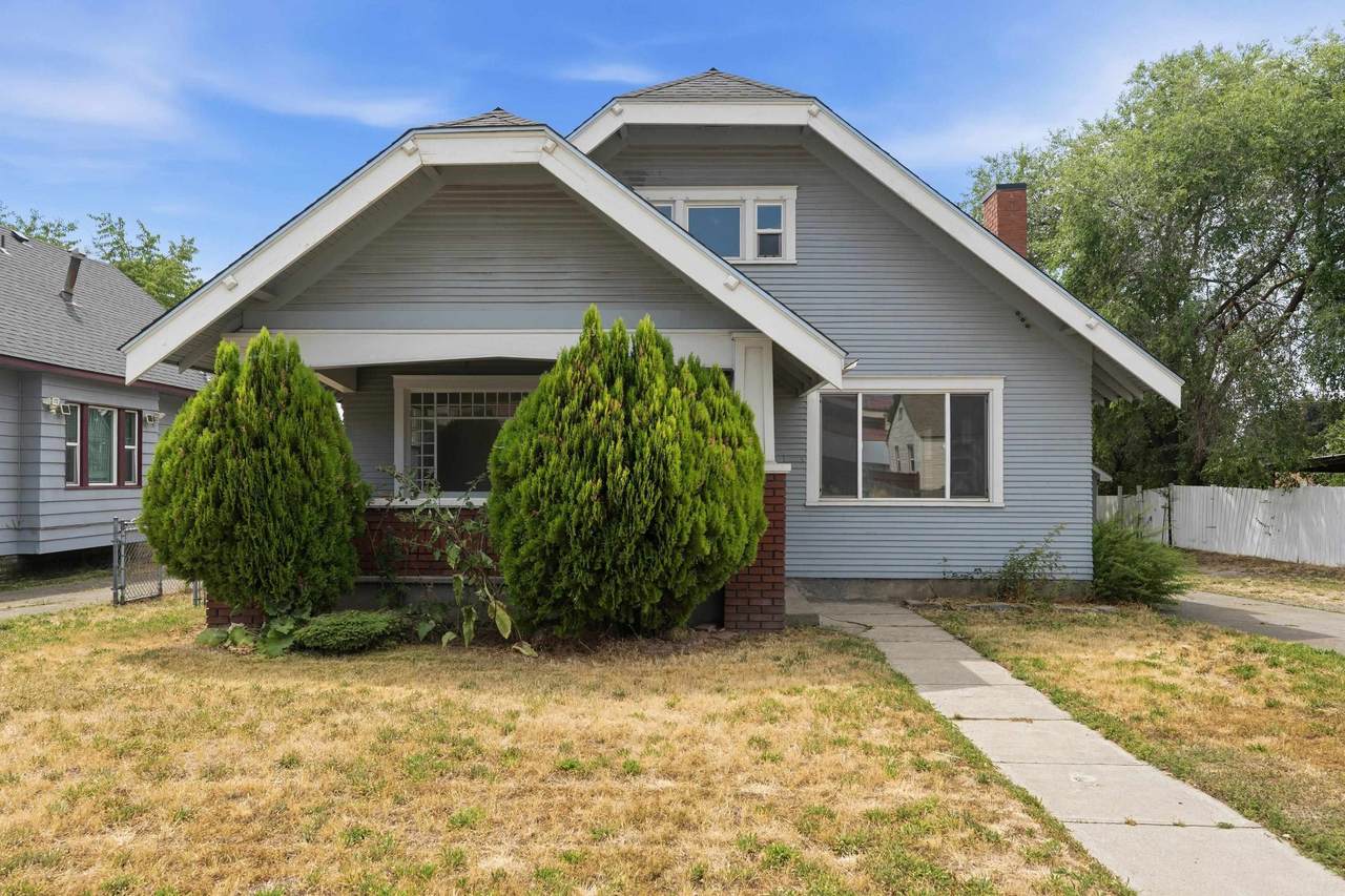 816 Gordon Ave - Photo 1