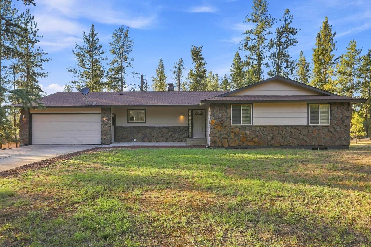 21808 Bannock Ave - Photo 1