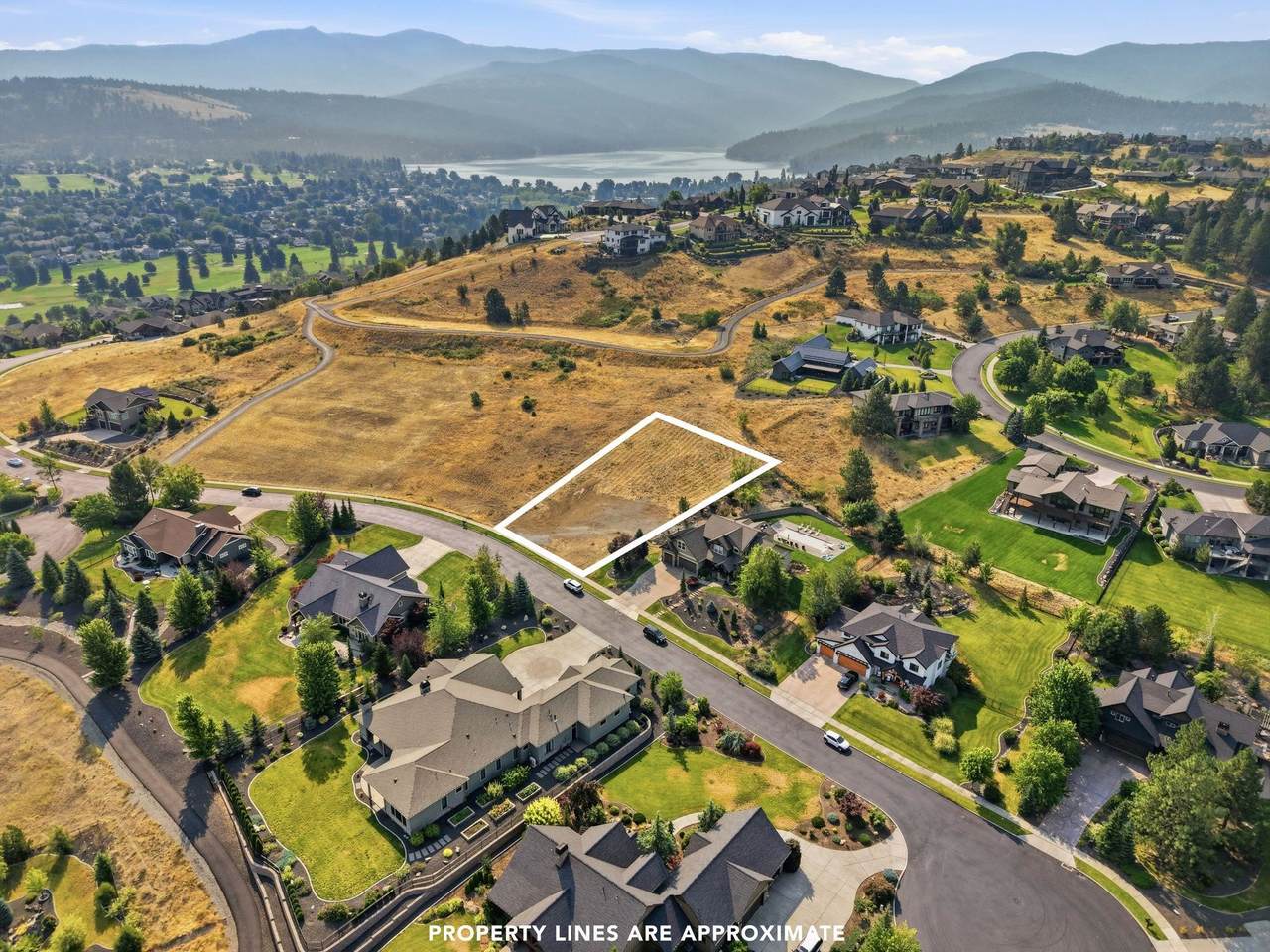 760 Holiday Hills Dr - Photo 1