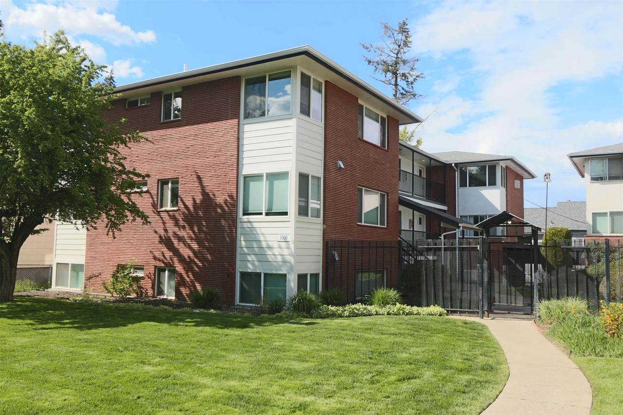 1608-202 8th Ave - Photo 1
