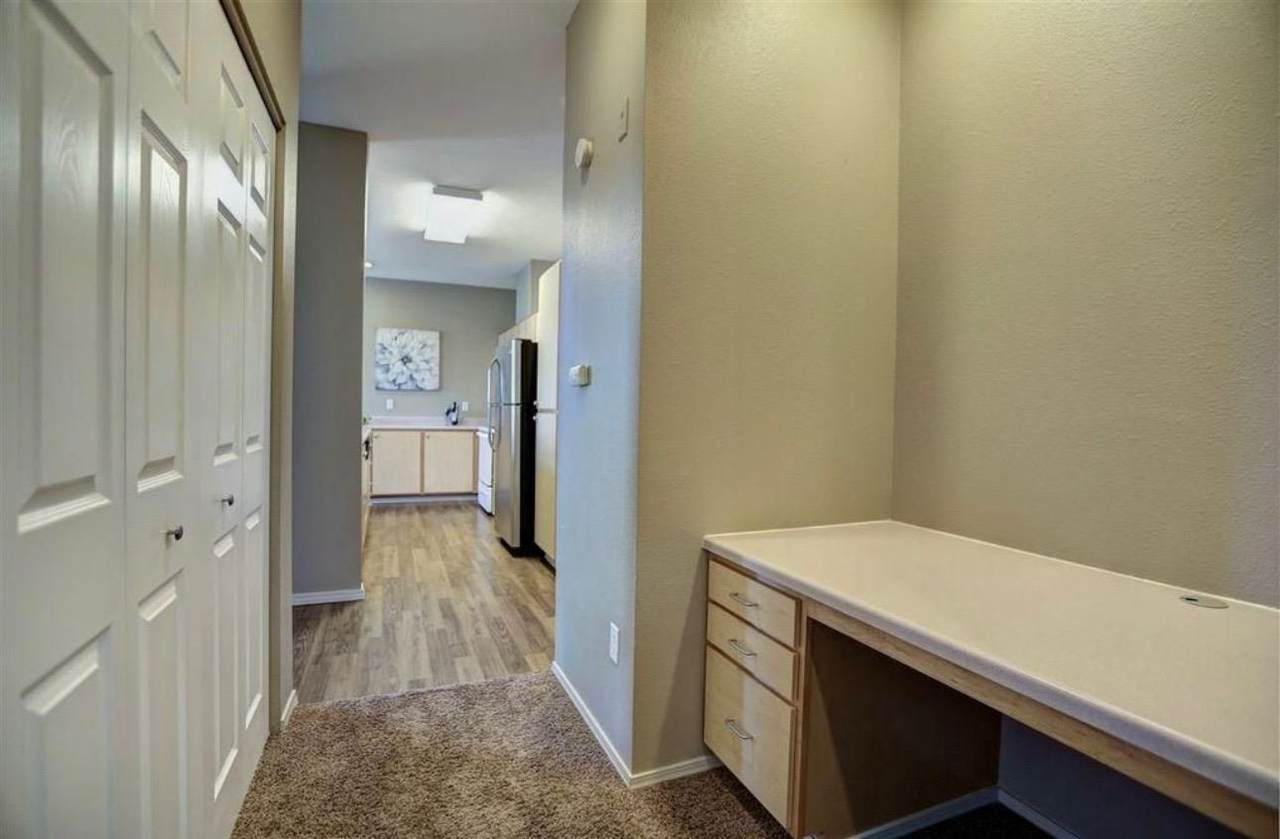 22855-348 Country Vista Dr - Photo 1