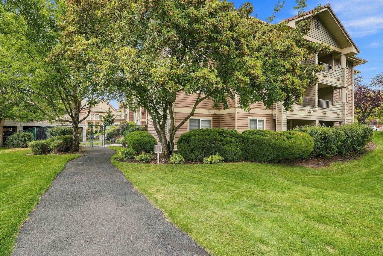 639-#J305 Riverpoint Blvd - Photo 1
