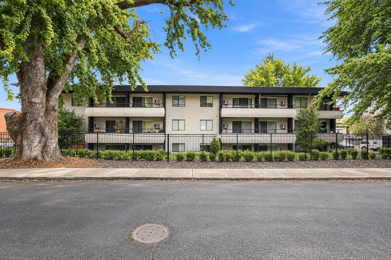 29 6TH Ave - Photo 1