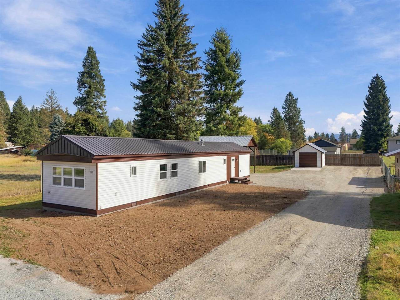 202 Quail Ave - Photo 1