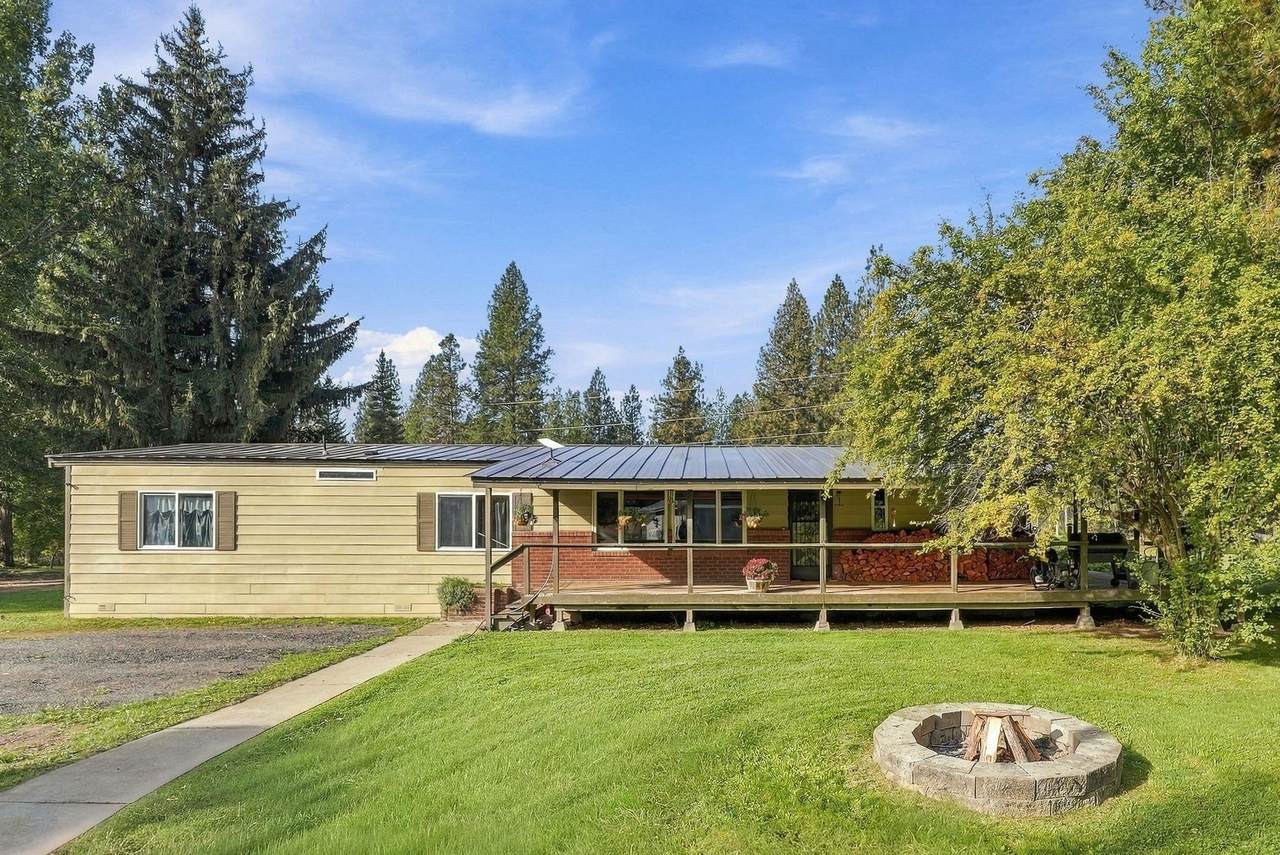 1924 Burroughs Rd - Photo 1