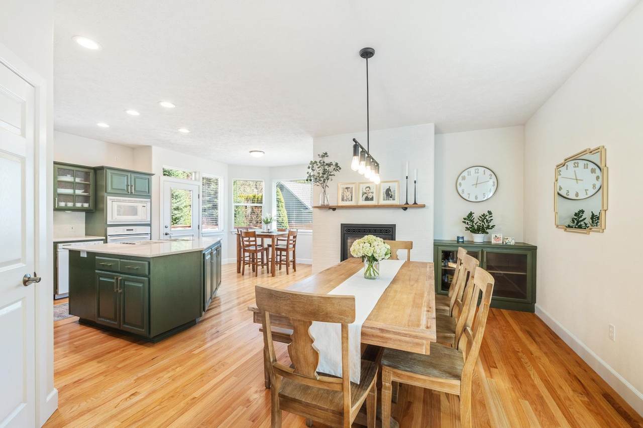 13104 Whitehouse St - Photo 1