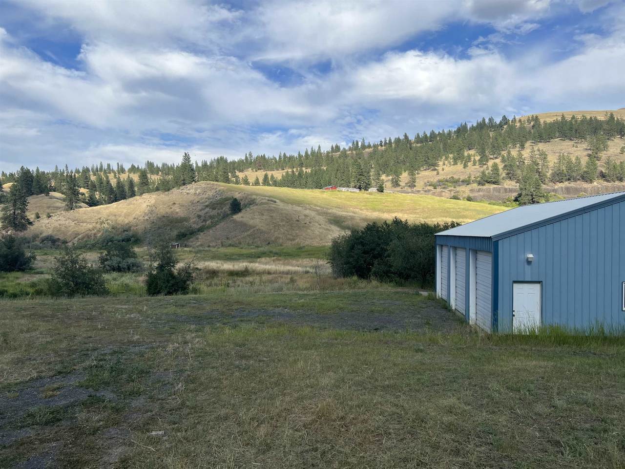36436 Hawk Creek Rd - Photo 1