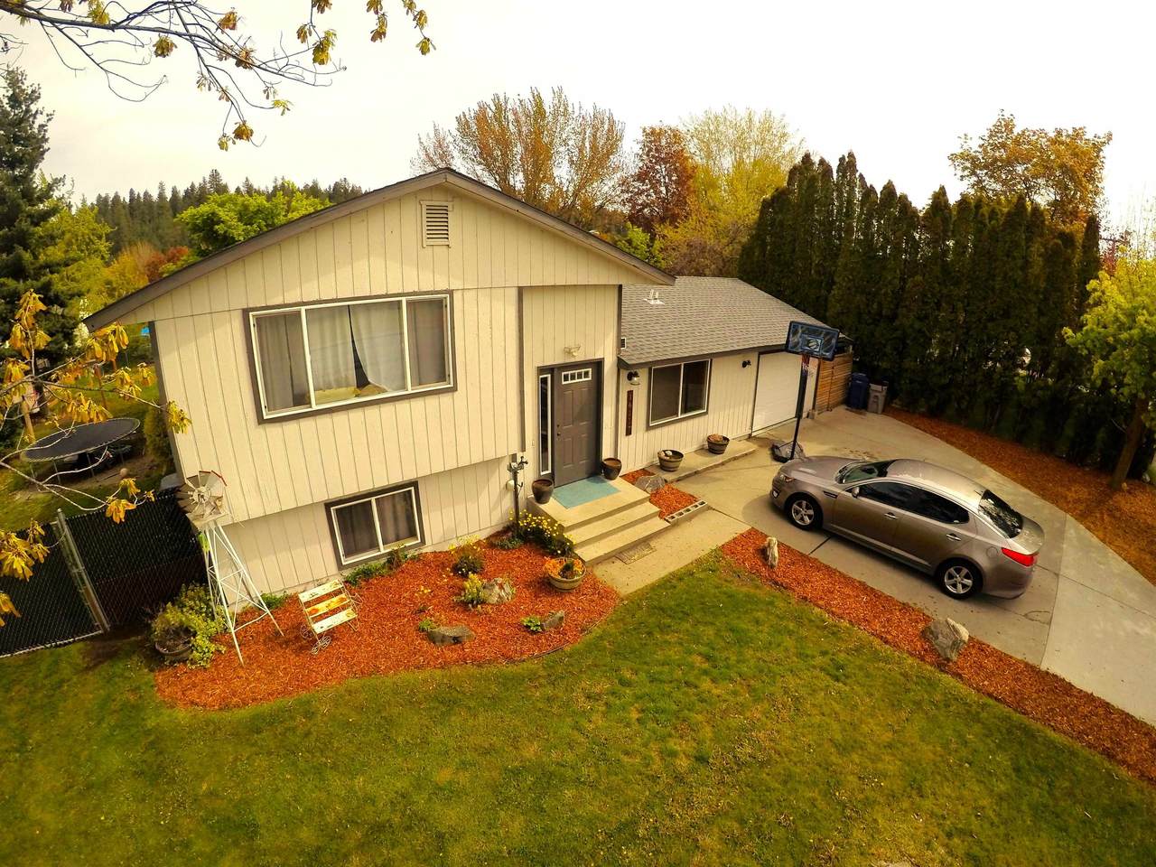 16117 Wellesley Ave - Photo 1