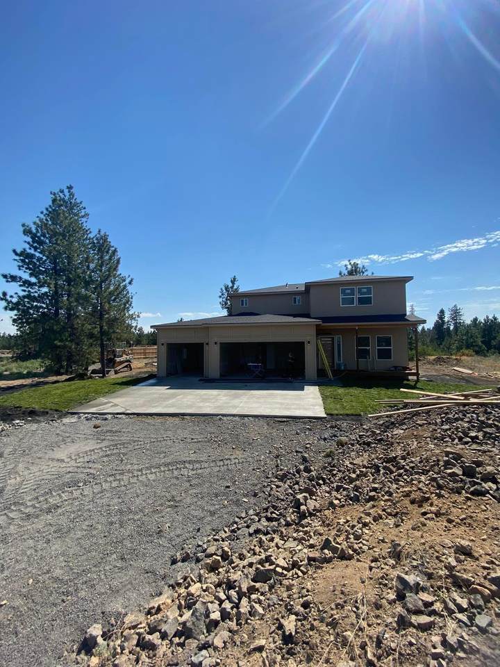 3921 Cliffside Ln - Photo 1