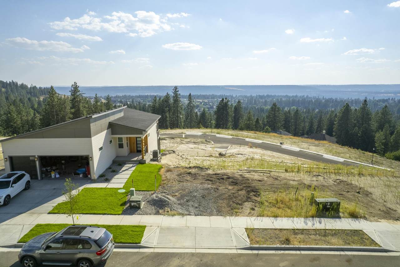 4223 Bush Dr - Photo 1