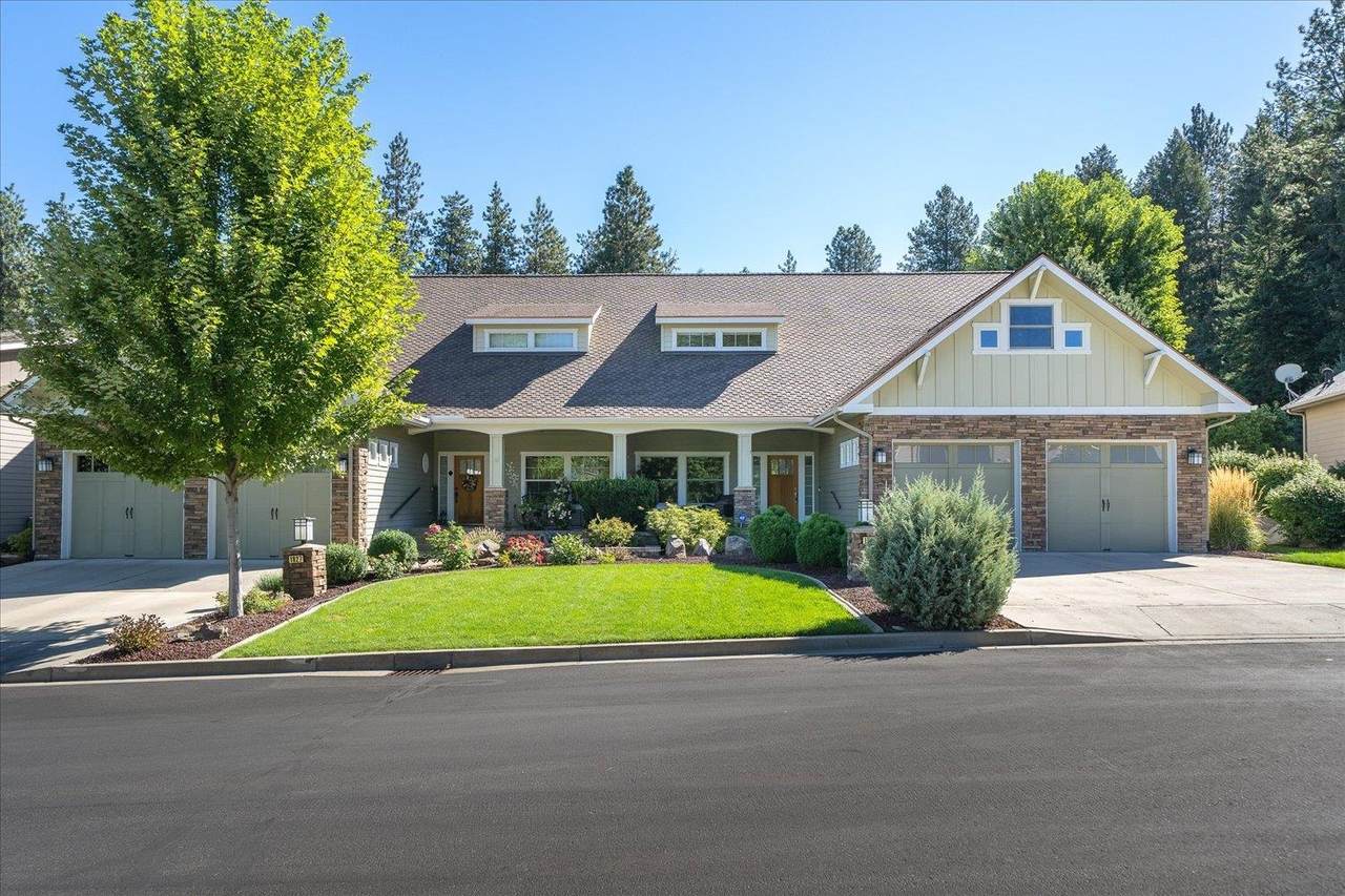 1829 Forest Hill Ln - Photo 1