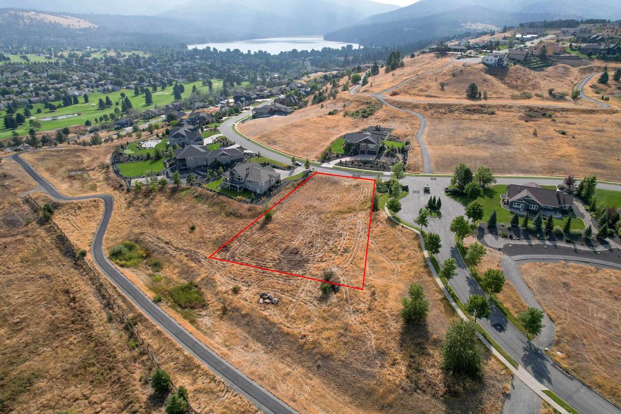 725 Holiday Hills Dr - Photo 1