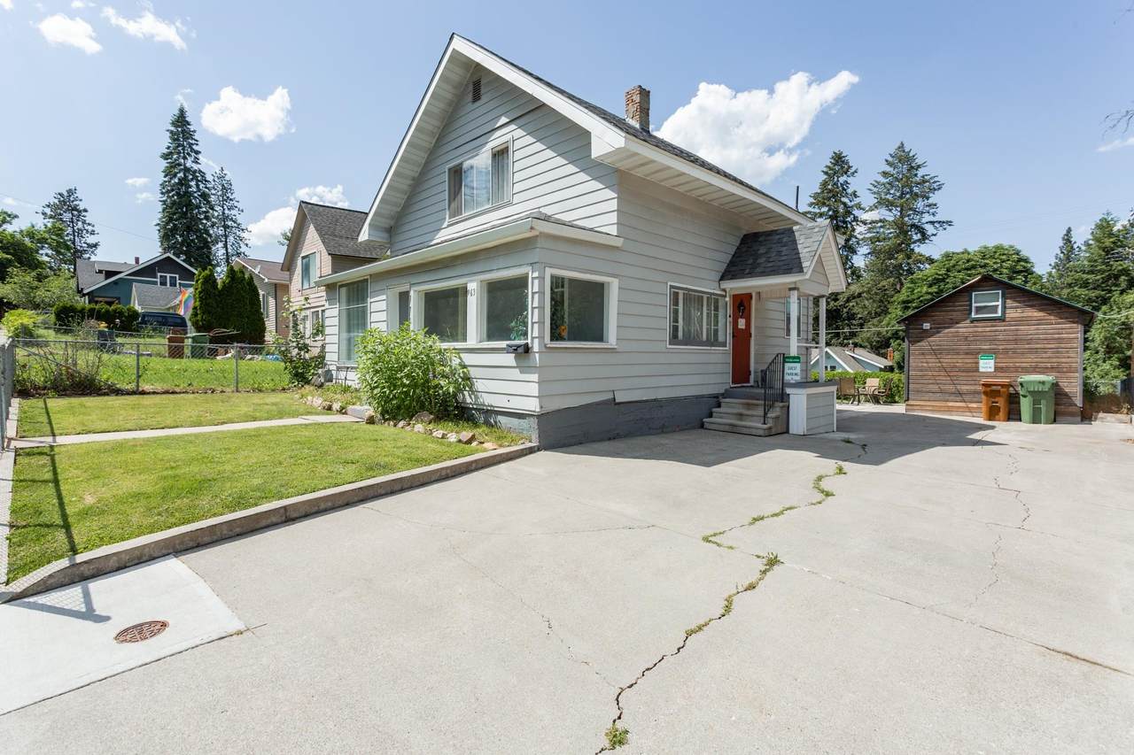 963 10th Ave - Photo 1