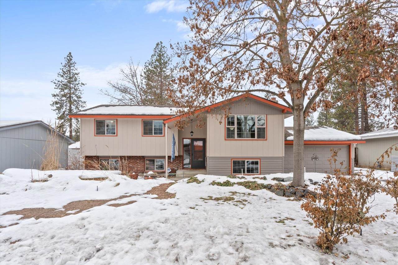 6605 Victor St - Photo 1
