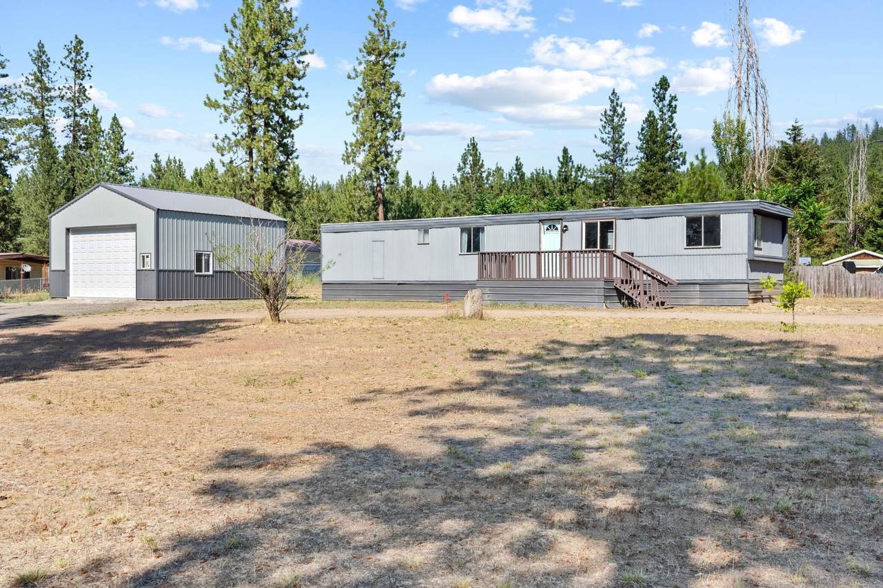 6398 Lakeview Dr - Photo 1