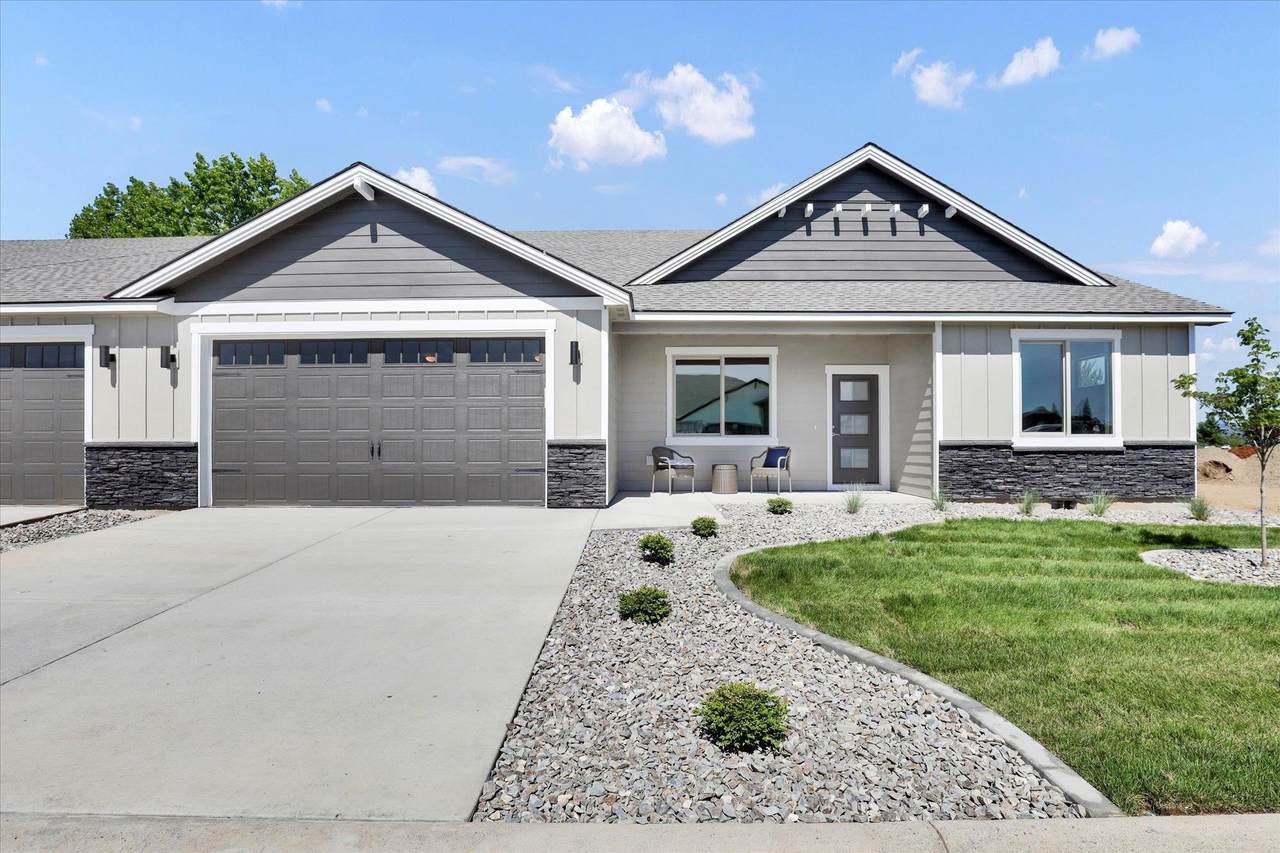 1109-Unit 16 Country Club Dr - Photo 1