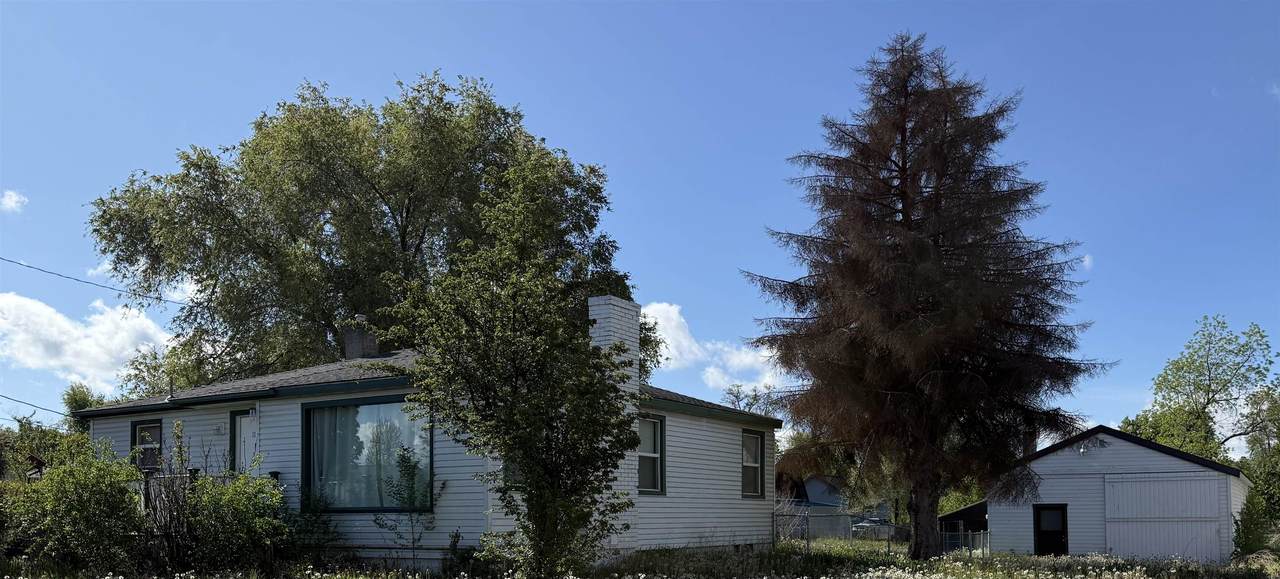11922 3RD Ave - Photo 1