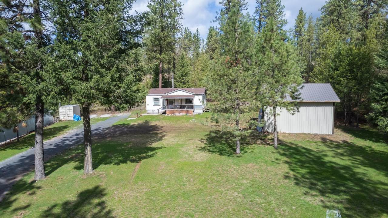 3249 Circle Dr - Photo 1