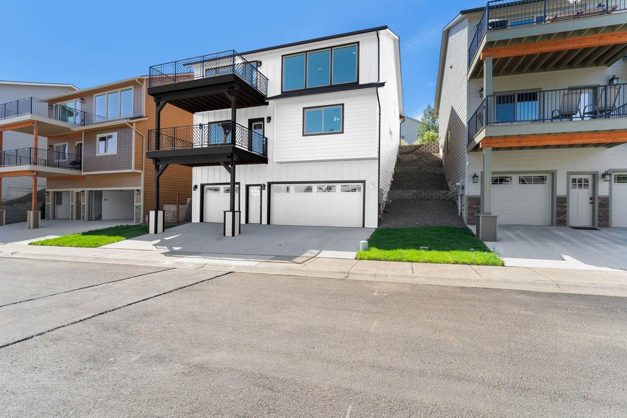 806 Bolan Ave - Photo 1