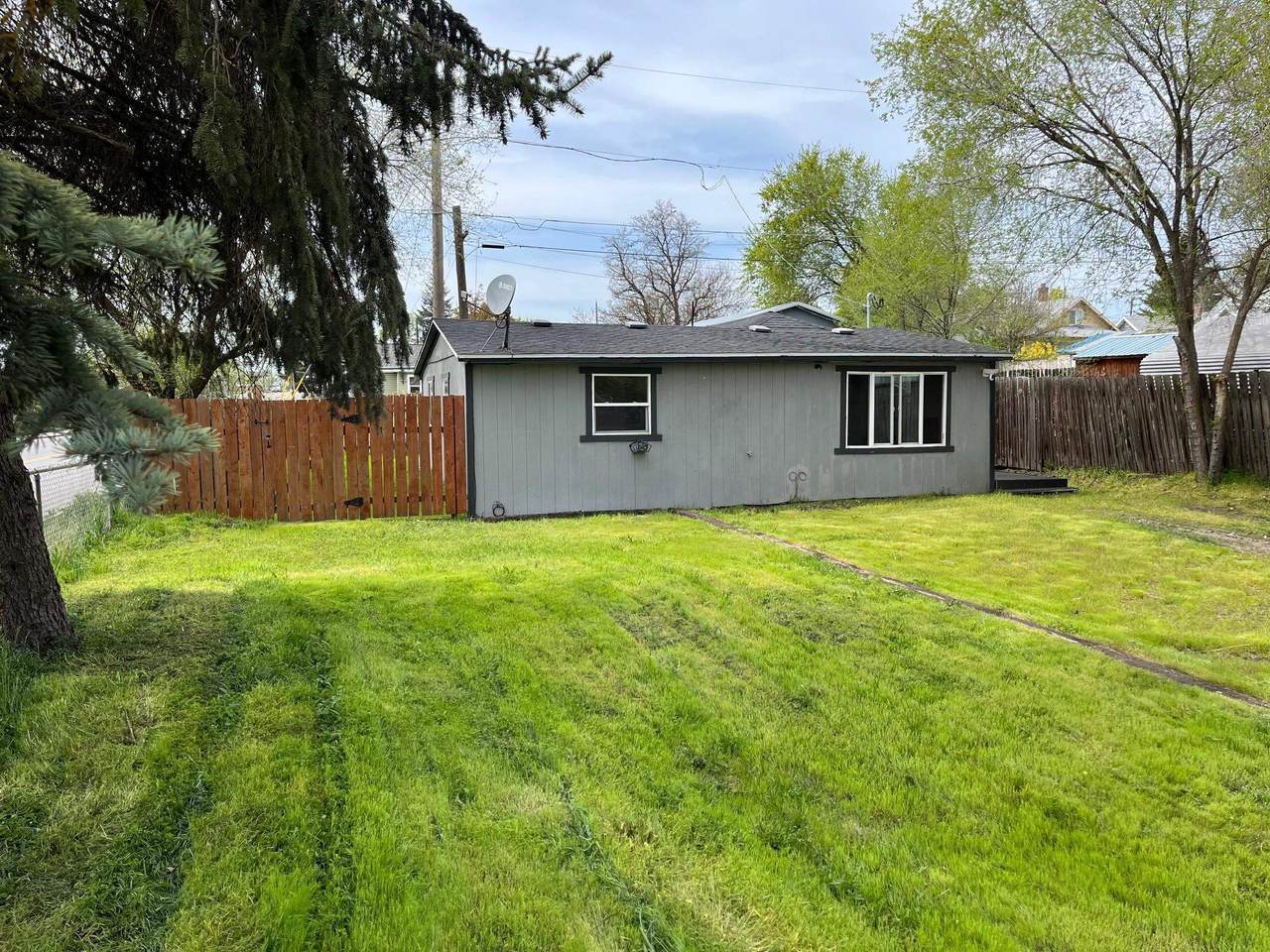 3203 Nelson St - Photo 1
