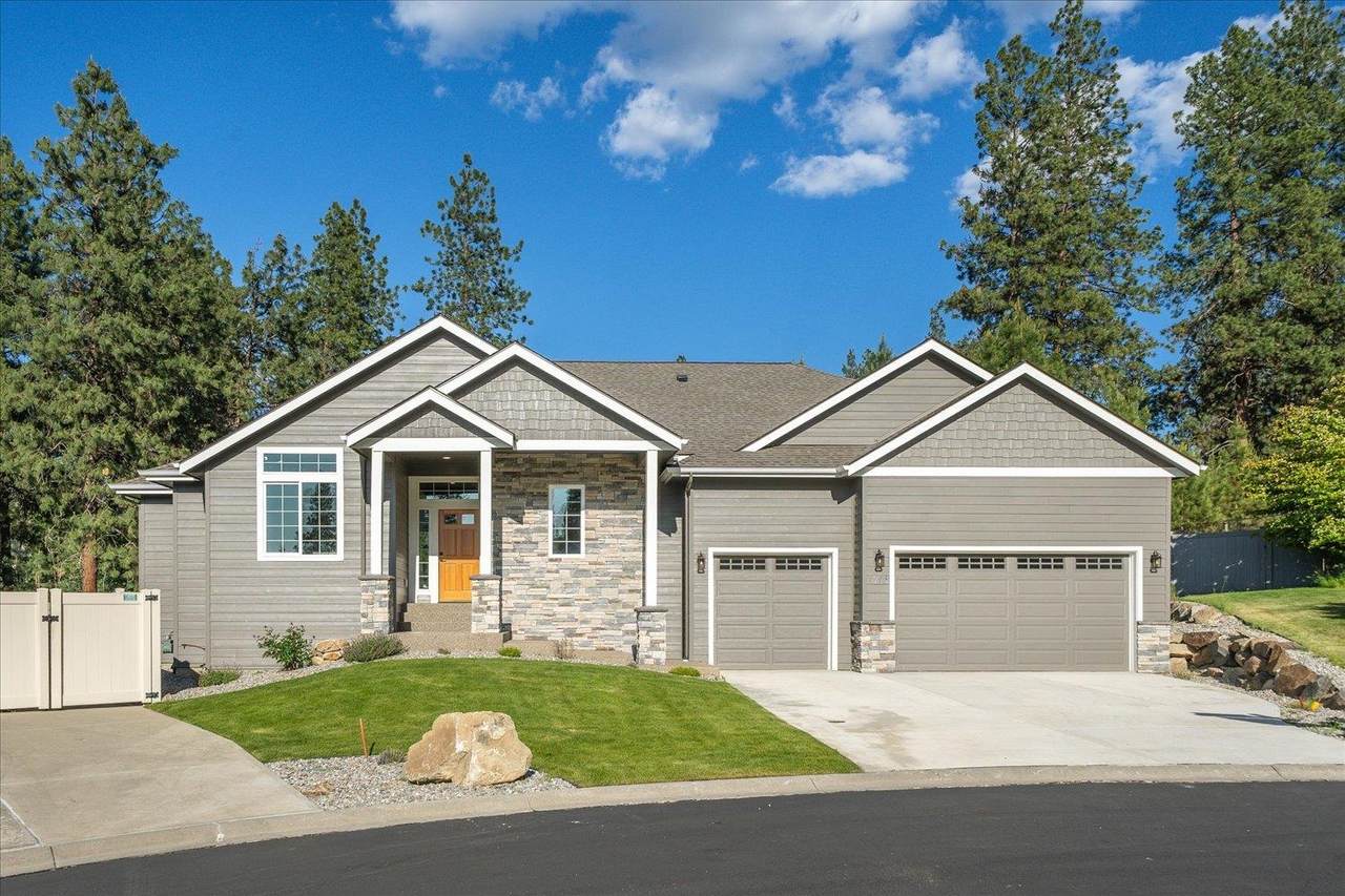 1715 Lloyd Ln - Photo 1