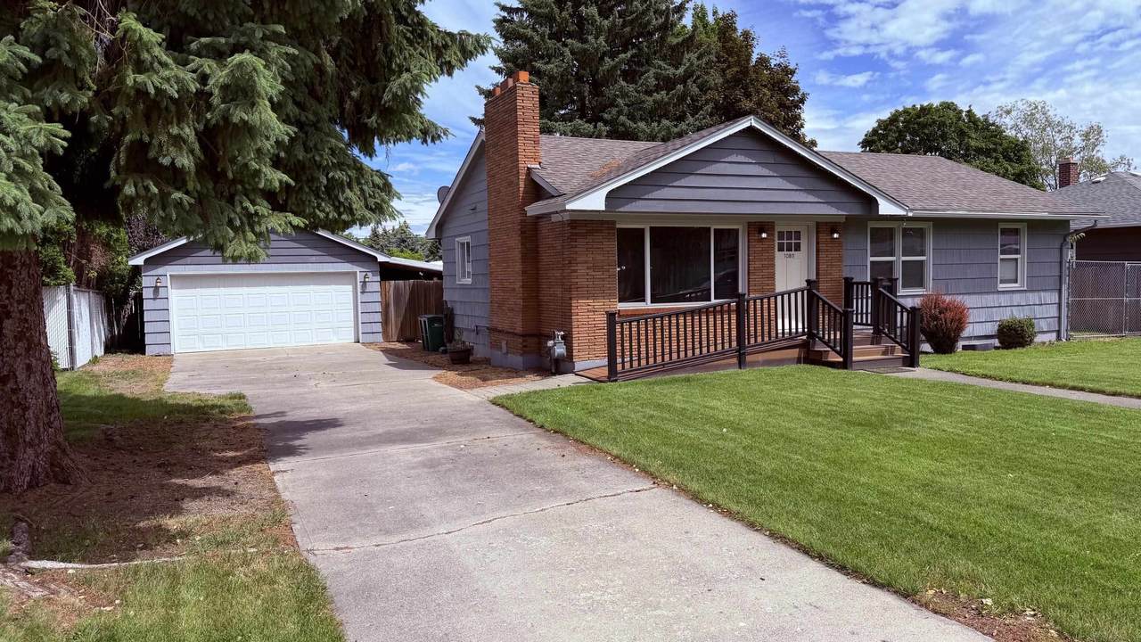 10811 7th Ave - Photo 1