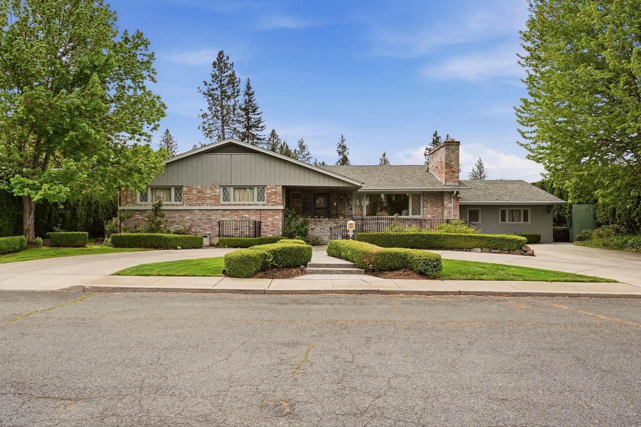 2214 36th Ave - Photo 1