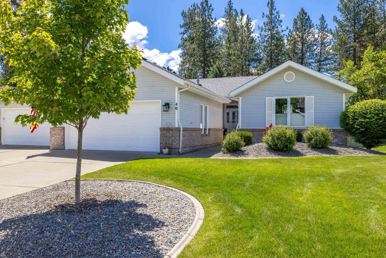 40 Falcon Ave - Photo 1