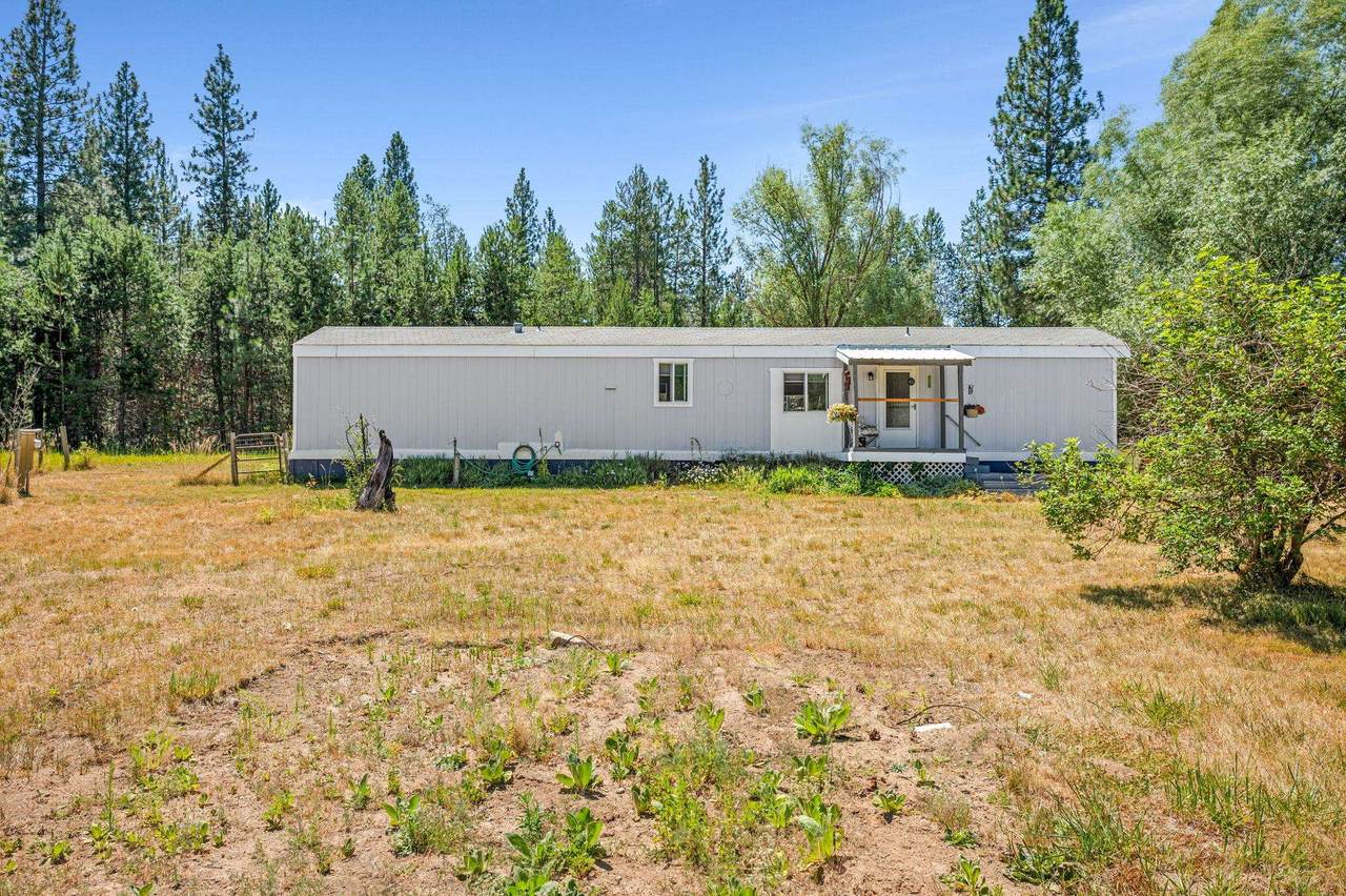 40507 Division Rd - Photo 1