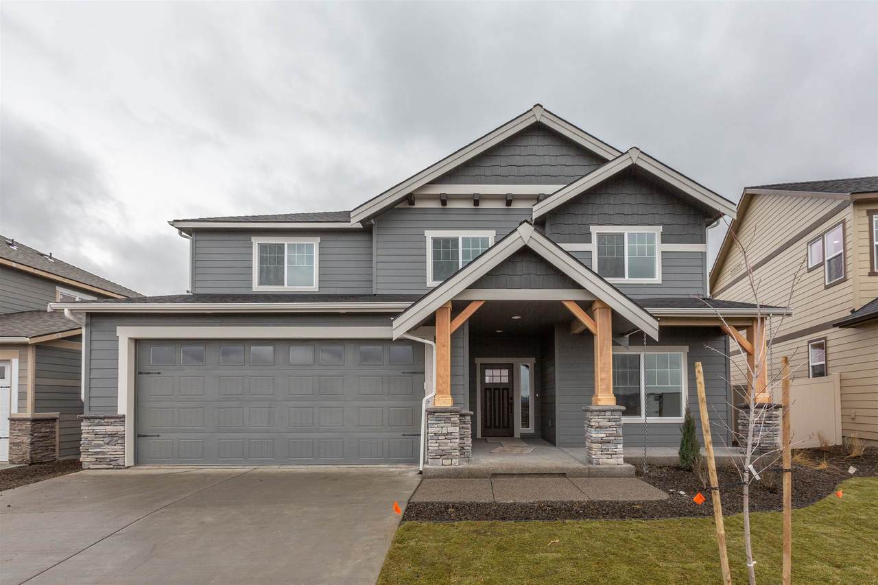 1231 Greenacres Ct - Photo 1