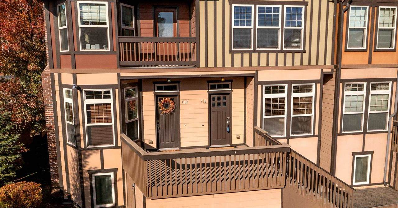 418 Hemlock St - Photo 1