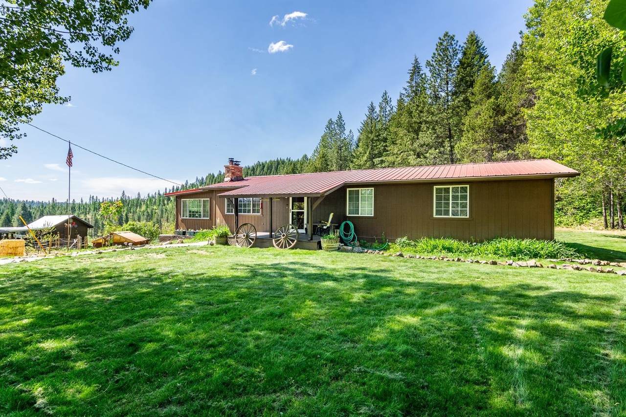 5161 Gennett Rd - Photo 1
