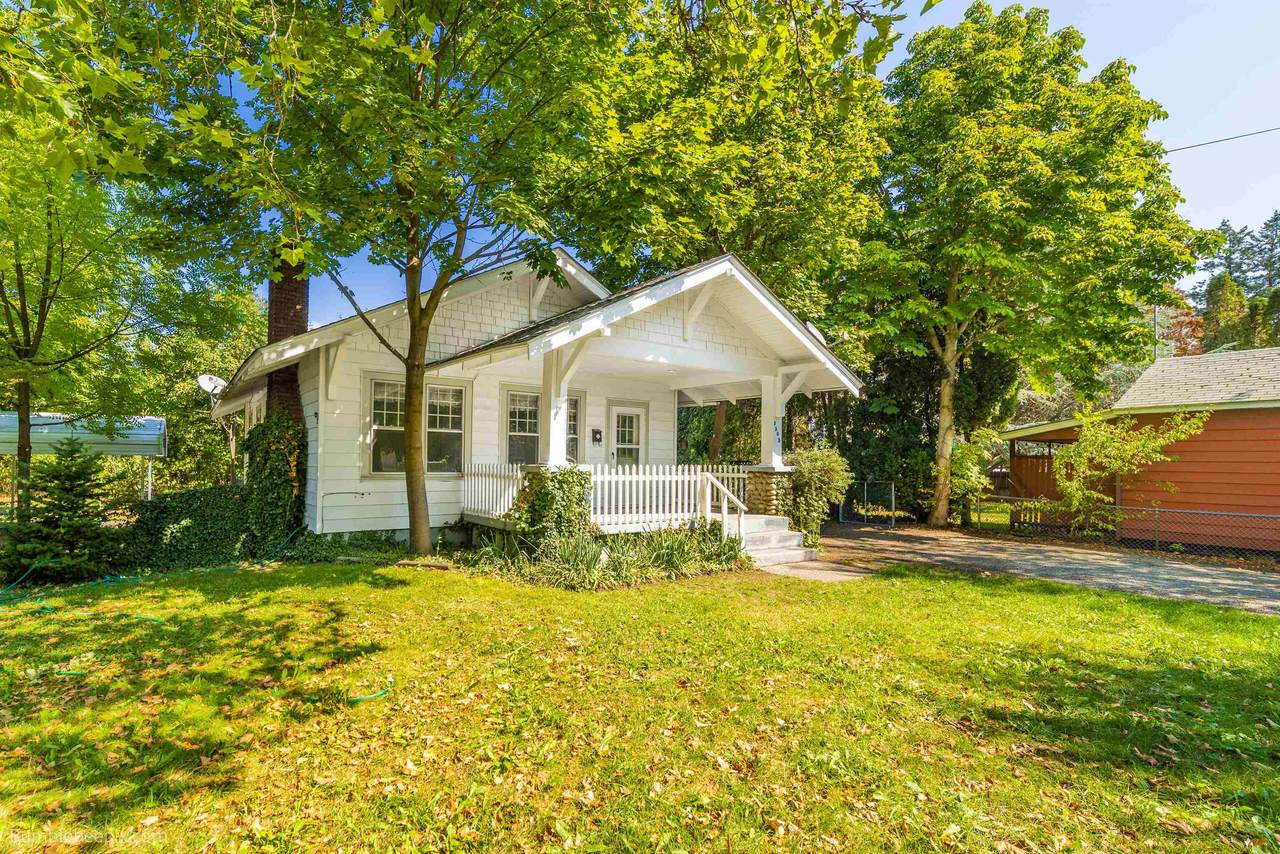 9505 Broadway Ave - Photo 1