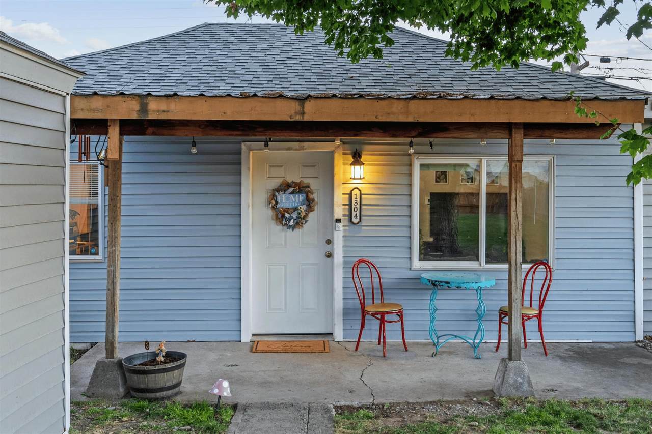 1304 Joseph Ave - Photo 1