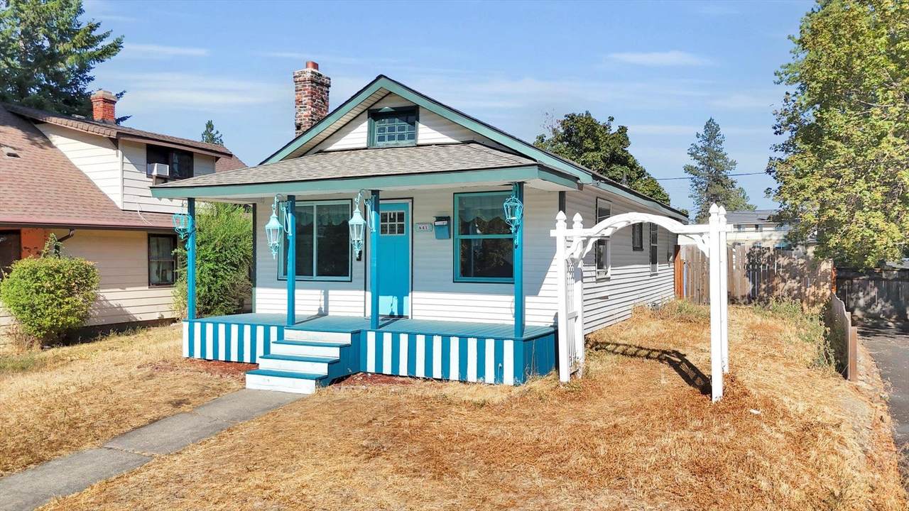 641 Denver St - Photo 1