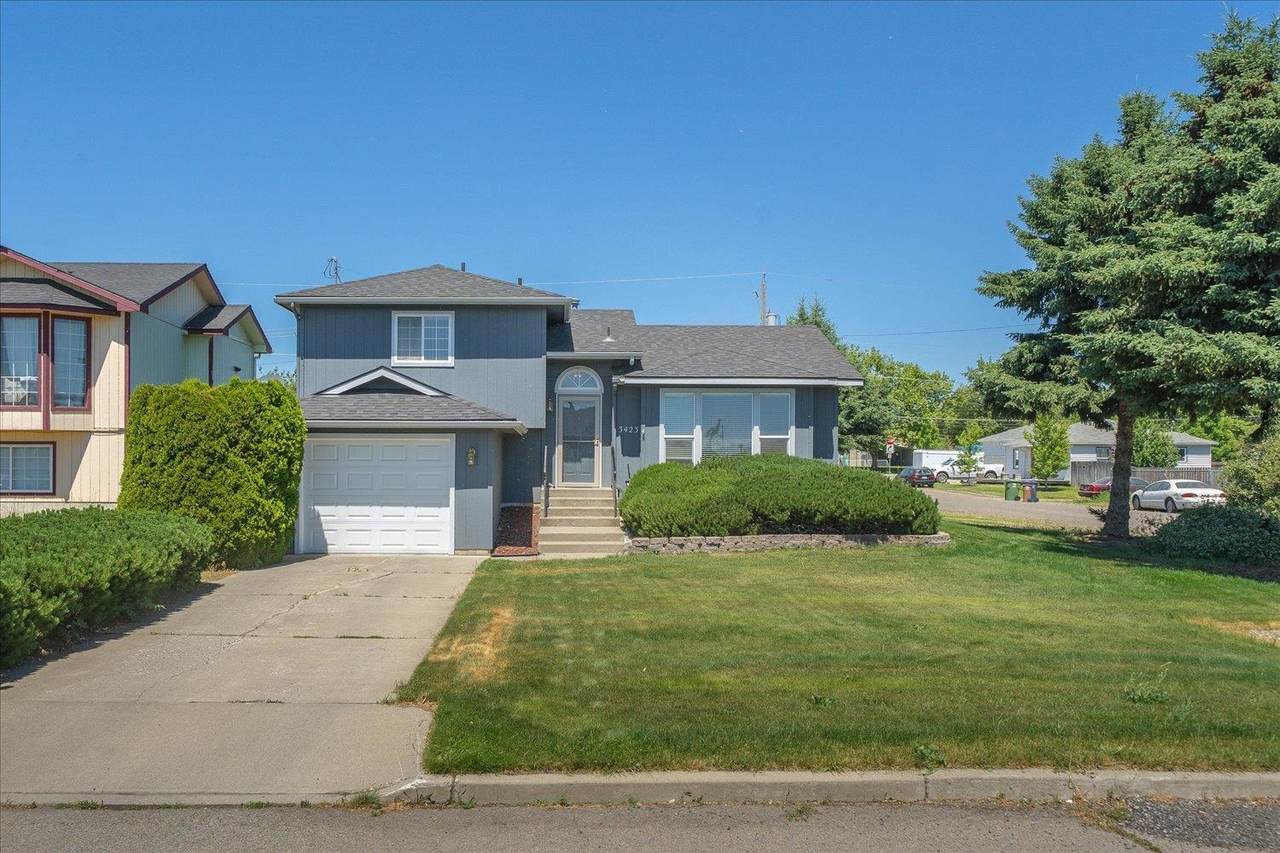 3423 Fairview Ave - Photo 1