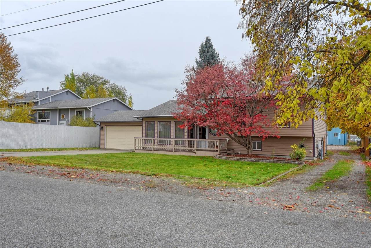 11704 Alki Ave - Photo 1