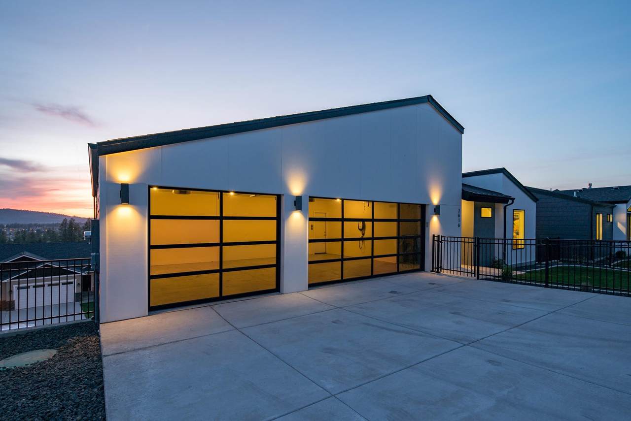2616 Galway Ln - Photo 1