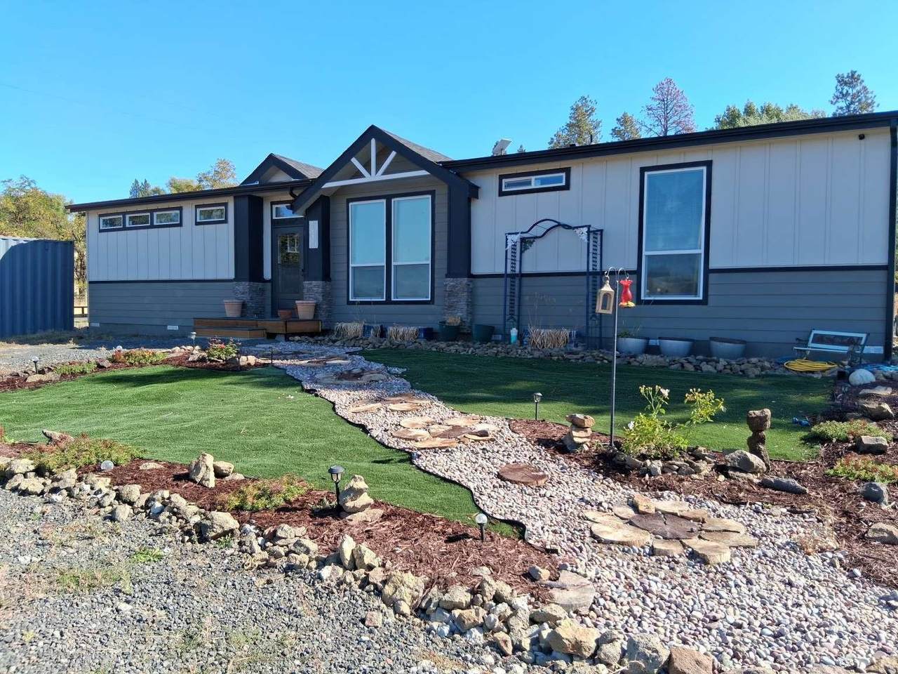 12201 Hunt Rd - Photo 1