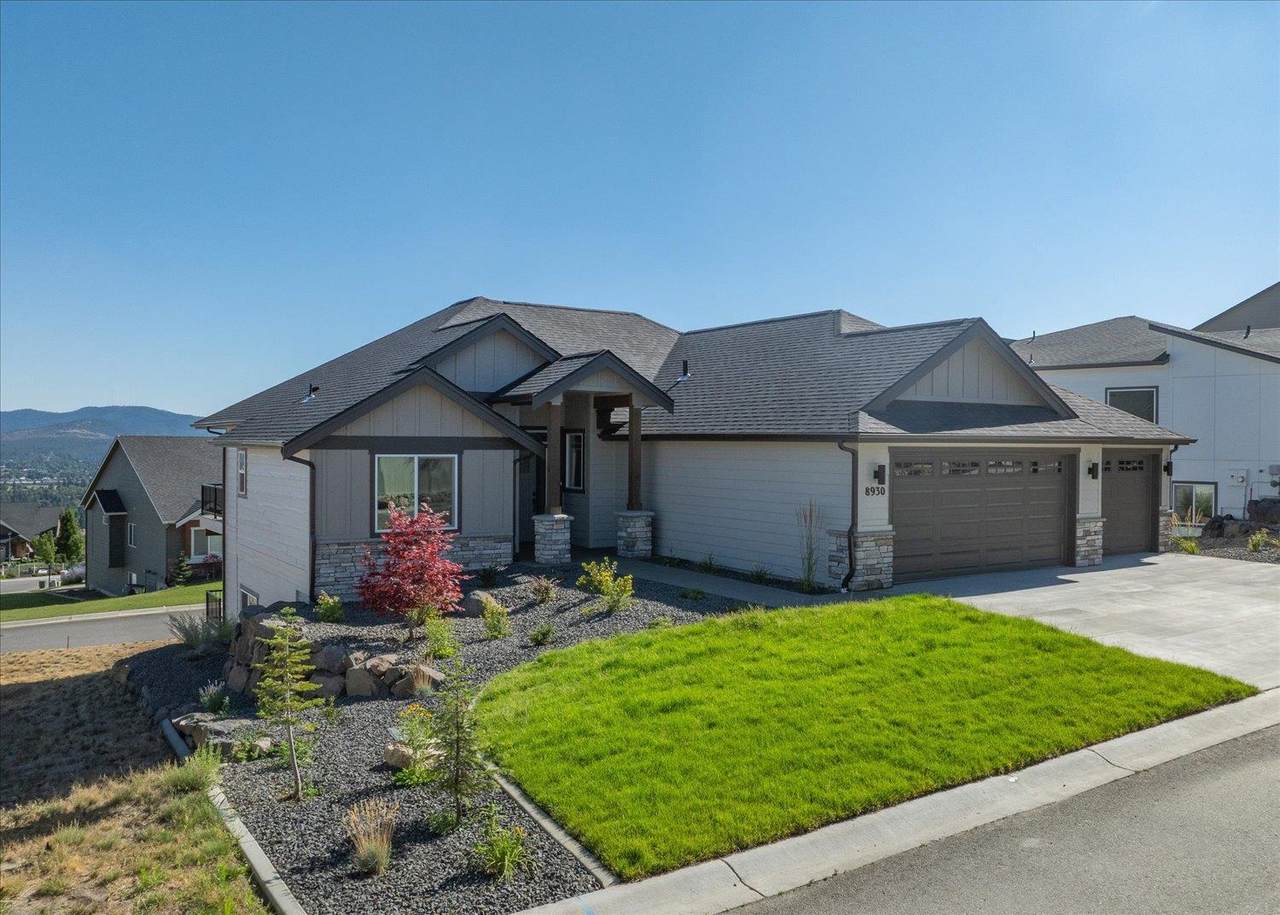 8930 Ridgeline Ln - Photo 1