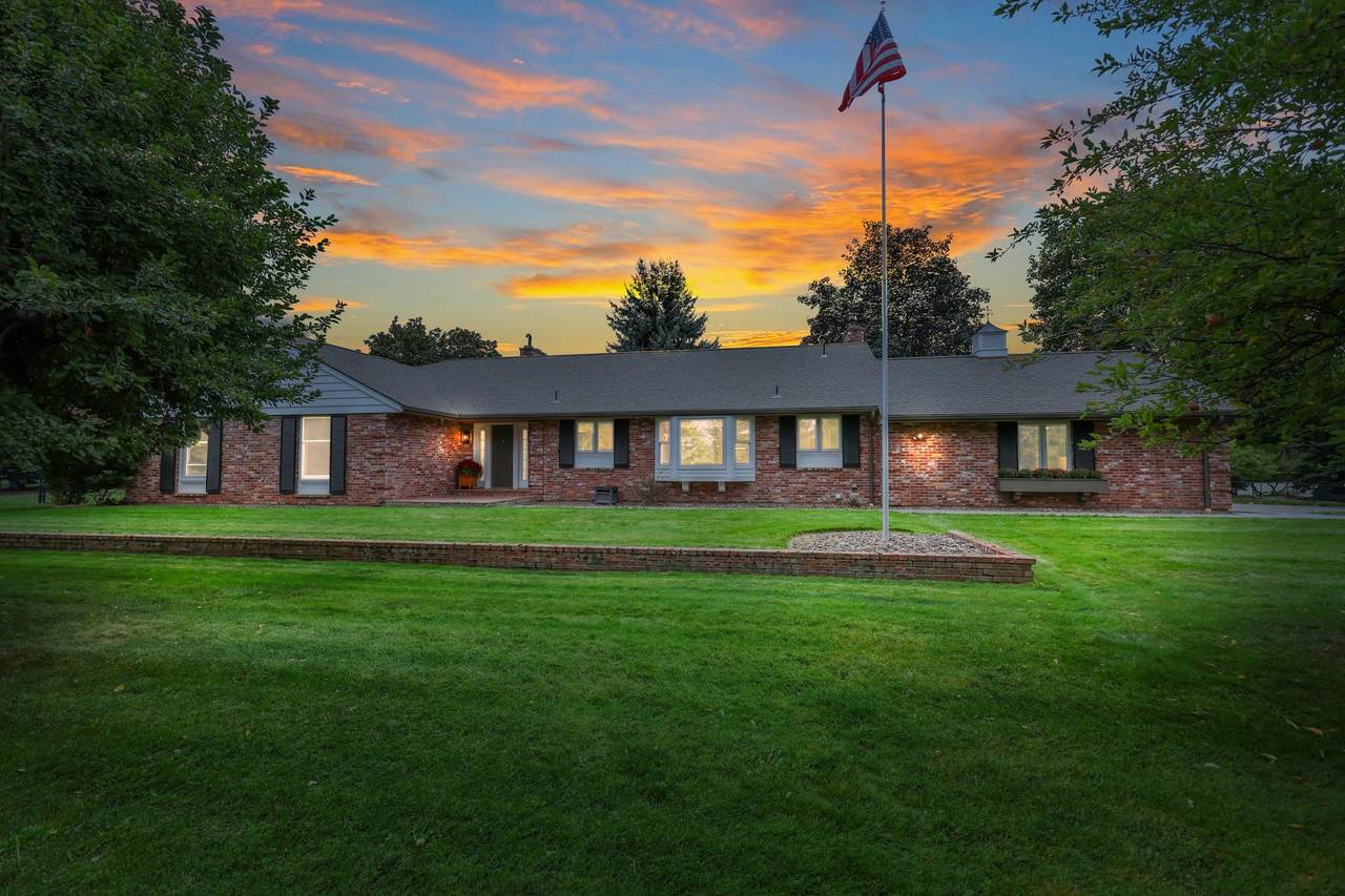 3411 Best Rd - Photo 1