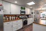 21725-3 Wellesley Ave - Photo 7